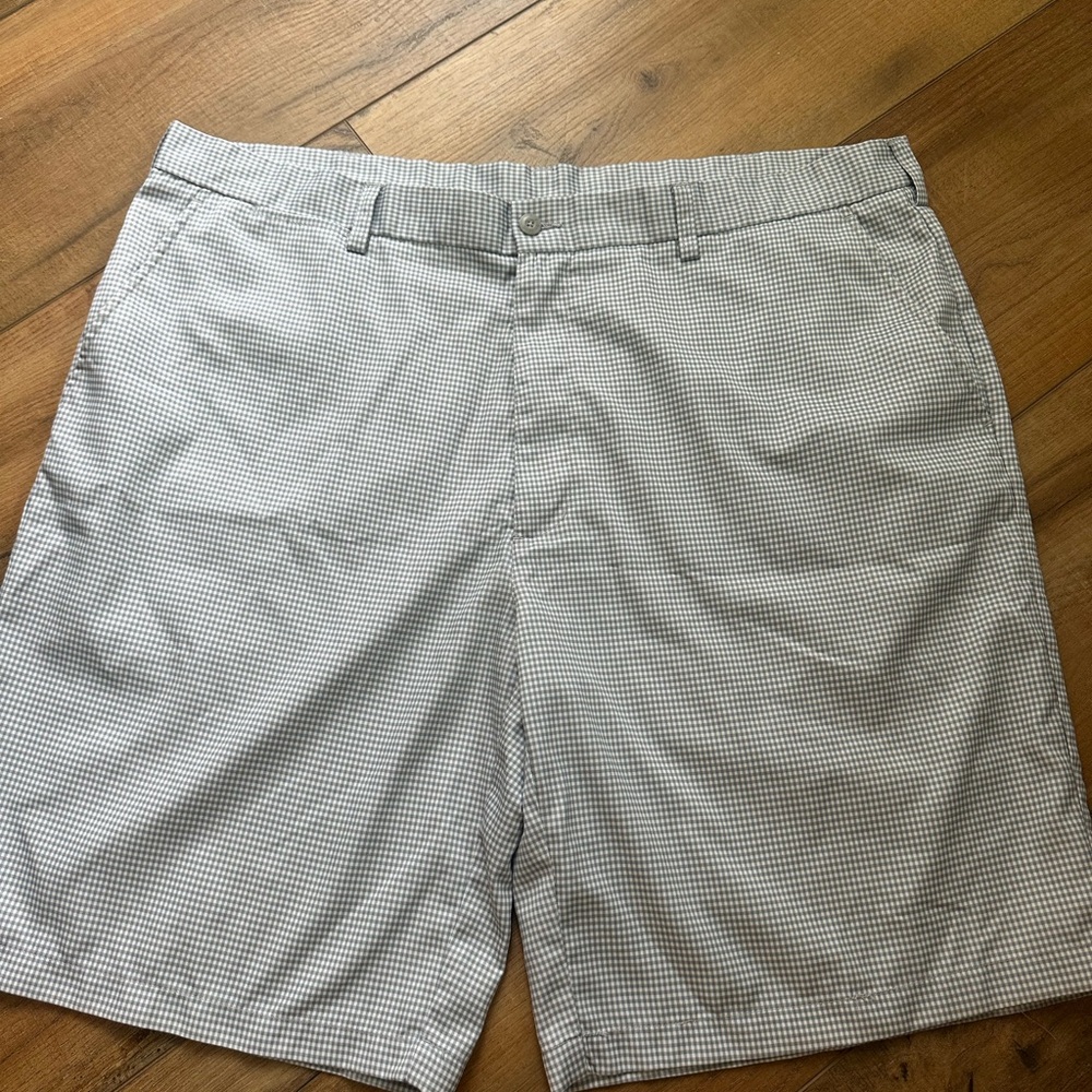 Men's PGA Tour Golf Shorts